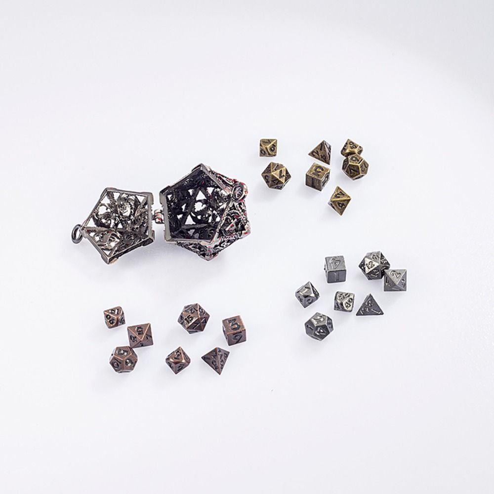 1 Set 20-seitige hohle Metallw – Board Game Io Bewertung und Preis